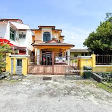 Corner Big Land Double Storey Semi D Bandar Tun Hussein Onn