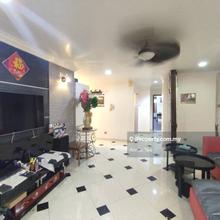 Condo Datin Halimah/ Fully Furnished/ 1700 Sqf High Floor/ Renovated 