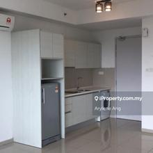 Excellent facilities,great environment,walking distance to mall
