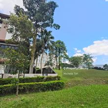Design & Build: Exclusive Bungalow Land with Lake & Golf Views