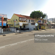 Terrace corner house for Sale commercial use 