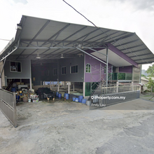 Salak south baru bungalow for rent to industrial or comercial tenant