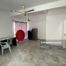Gated Guarded! Freehold! Basic House! Good For Own Renovation!