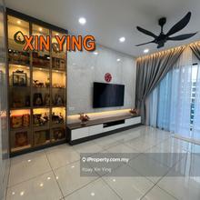Beautiful Interior Designed Unit, Furnished & Renovated , 2 plus1 Room