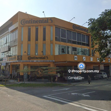 Setia Tropika tenanted unit corner lot