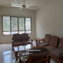 1st floor walkup apartment 