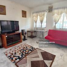 Terrace house for Sale