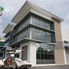 Warehouse/Semi-D factory for Rent