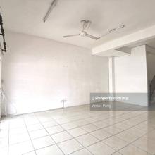 Double storey terrace house Bandar Kinrara Puchong Damai Utama