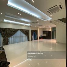 Bandar Kinrara Semid with Extra Land, Low Density