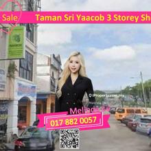 Skudai Taman Sri Yaacob Nice Design 3 Storey Shop Hot Area