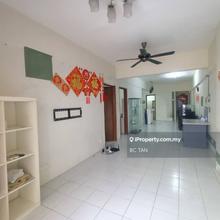 Nice renovated unit for sale !!