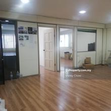 Bundusan industrial office / 1st floor / corner / Bundusan Penampang 