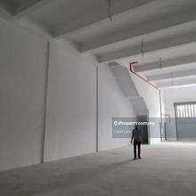1.5-Storey Terrace Factory For Rent in Rawang