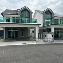 Freehold Double Storey Semi D@10 mins to Lotus Cheng