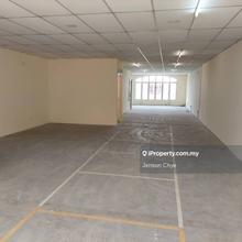 Retail / Office / Shop Bandar Puteri Puchong For Rent