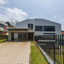 Beautiful 3.5 storey bungalow in Jesselton Heights