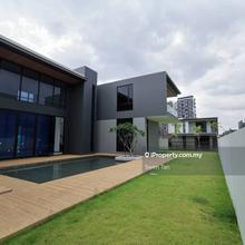 Super Bungalow with Private Pool, Lift & Private Guardhouse