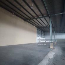 Double Storey Warehouse at Demak Laut For Rent 