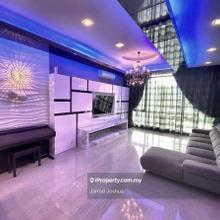Triple frontage corner unit with private lift lobby on high floor