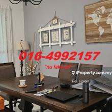 Located at Straits Quay, walking distance to International school.