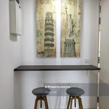 Cozy 3 bedrooms unit direct link to MRT station 