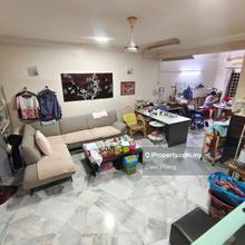 Gated & Guard, renovated & extended unit with kitchen cabinet