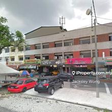 Taman Cempaka End lot unit for rent