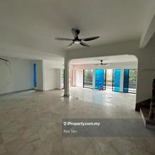 Triple storey bungalow jalan taman intan taman desa ros