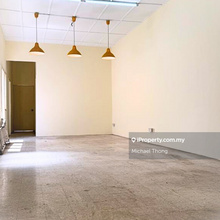 2nd Floor Shop-Office to Rent at Damansara Kim