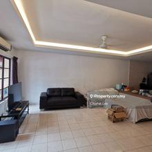 Villamas super low density gate and guarded 