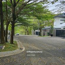 Seputeh Garden -Gated / Guarded  Bungalow with private pool for Rent