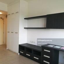 Studio unit for rent