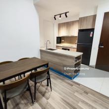 3 Bed 2 Bath Fully Furnished Unit Availabe Oct