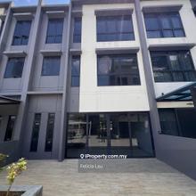 Brand New villa with Lift