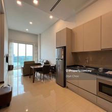 Hi I'm Zeyn a Specialist Agent In Medini Puteri Habour For Rent Case 