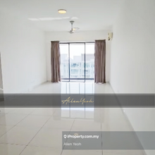 The Light Linear - 1475sqft, Basic Renovated Mid Floor, Light City