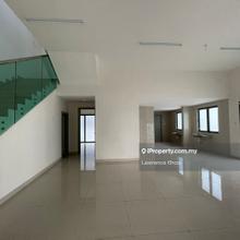 Semi-D house for Rent