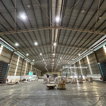Detached factory at Subang UEP for rent