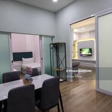 Facing seaview unit at kapal singh drive , rare in market 