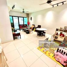 Freehold, Furnished, Well kept, excellent accessibility and amenities