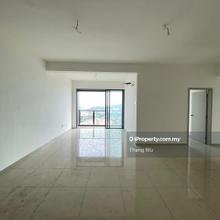 Golden Triangle 2 Corner Seaview Last Unit in Sungai Ara Bayan Lepas
