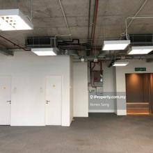 Grade A Office Corner Lot with Klcc Trx Pnb118
