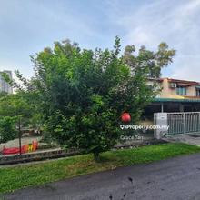 Freehold 2 Storey suitable for couple or small family