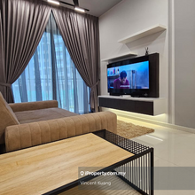 Nice unit, high floor with amazing view for sale