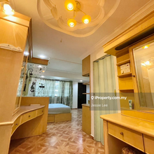 Walking distance to Kwang Wah primary school        
