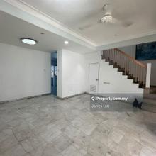 USJ 13 - 2 Storey Terrace Facing playground for Sale