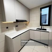 Kitchen cabinet ready.