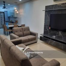 Nice Reno unit, good condition, sell w furniture, rdy move wif luggage