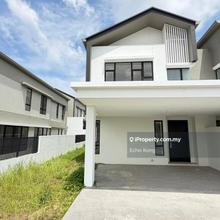 New Bare Unit & Facing Empty 2 Storey Semi-D Call Echo For Viewing